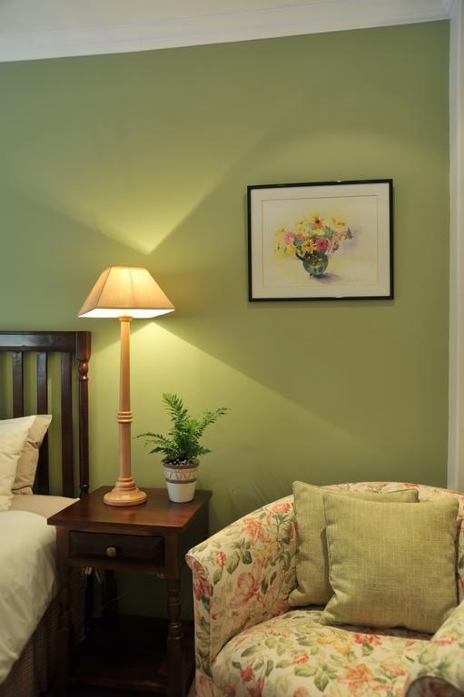 יוהנסבורג Claires Of Sandton Luxury Guest House מראה חיצוני תמונה