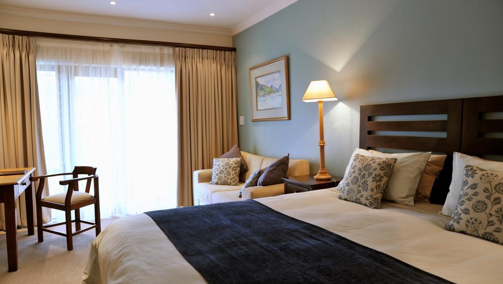 יוהנסבורג Claires Of Sandton Luxury Guest House מראה חיצוני תמונה