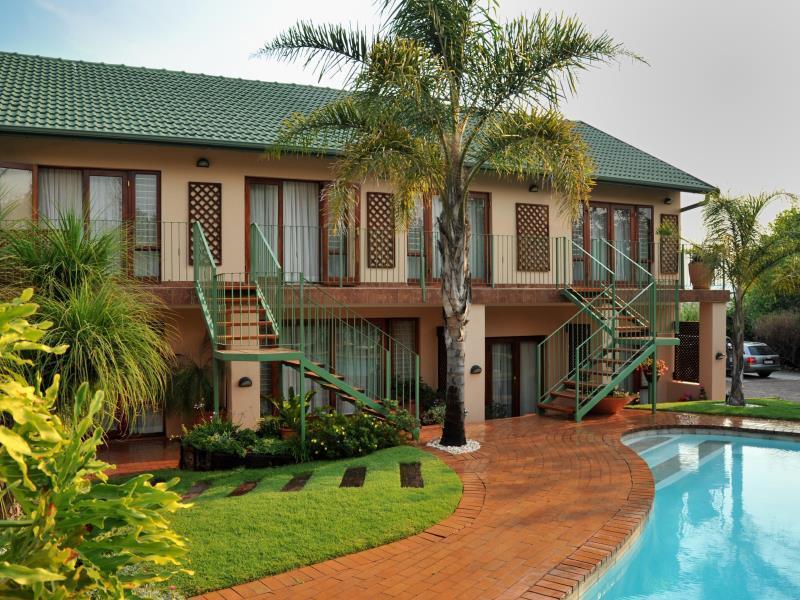 יוהנסבורג Claires Of Sandton Luxury Guest House מראה חיצוני תמונה