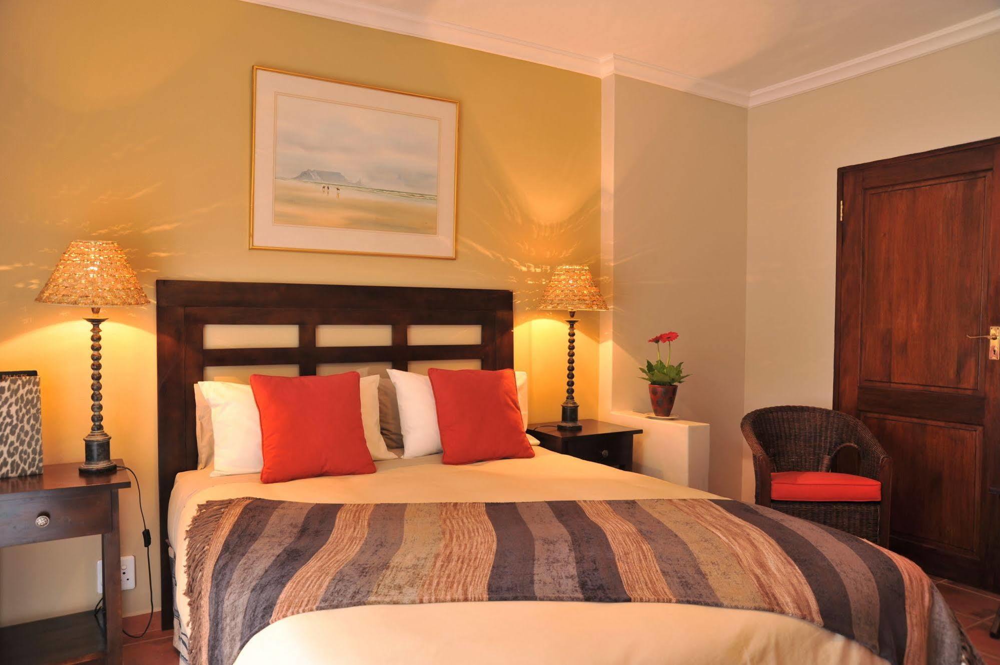 יוהנסבורג Claires Of Sandton Luxury Guest House מראה חיצוני תמונה